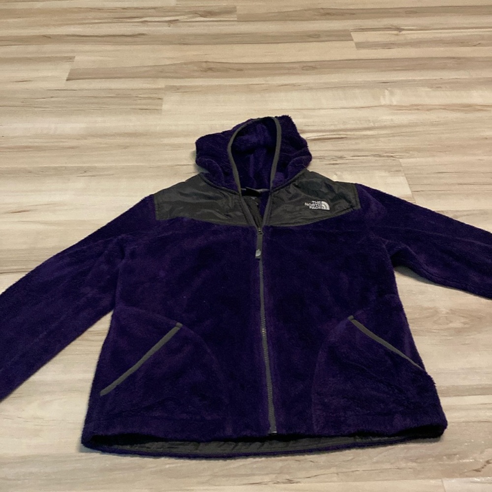 THE NORTH FACE | Purple Fuzzy Jacket